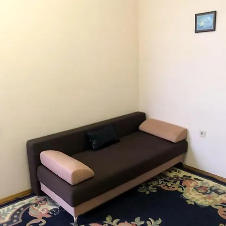 Apartman Mitskevycha Square Apartment- At The Center Of *