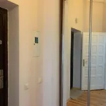 Mitskevycha Square Apartment- At The Center Of 아파트 *