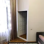Mitskevycha Square Apartment- At The Center Of Апартаменти *